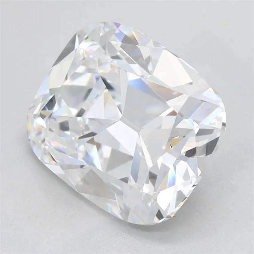 2.75ct Cushion brilliant Lab Grown Diamond (Colour D, Clarity VVS1, IGI Certified)