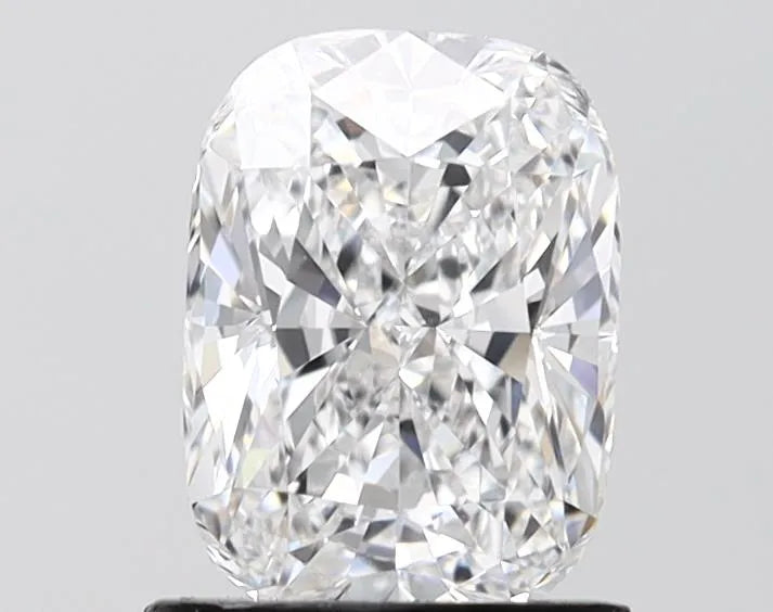 1.52ct Cushion brilliant Lab Grown Diamond (Colour E, Clarity VVS2, IGI Certified)