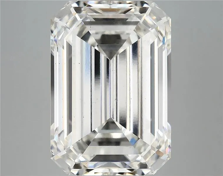 11.71ct Emerald Lab Grown Diamond (Colour G, Clarity VS2, IGI Certified)