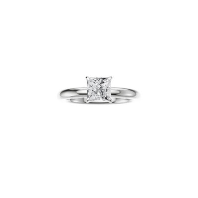 18ct EF VS laboratory grown diamond classic d ring with a  princess  diamond in a classic claw setting