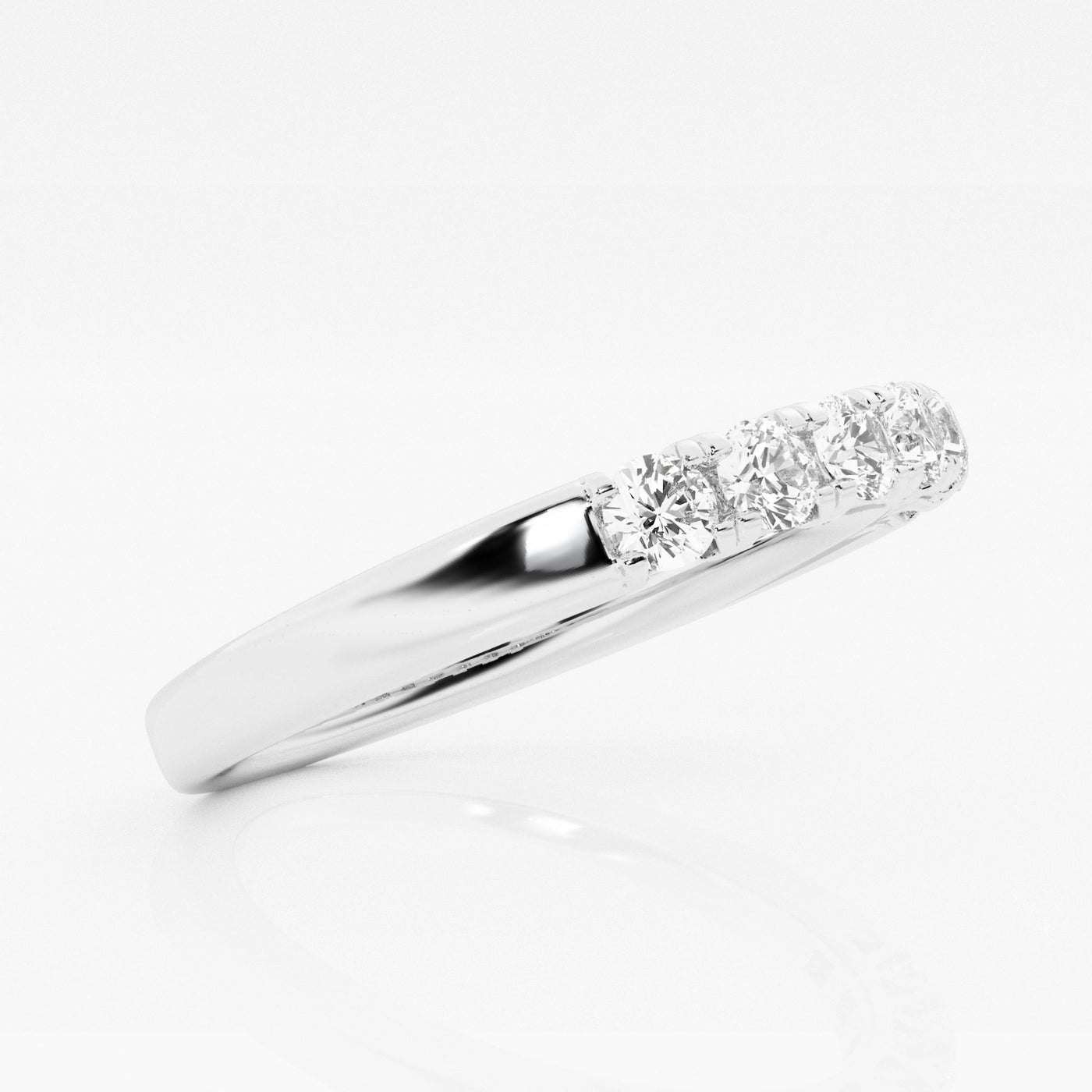 @SKU:LGD-KR22774-GW4~#carat_0.50#diamond-quality_fg,-vs2+#metal_18k-white-gold