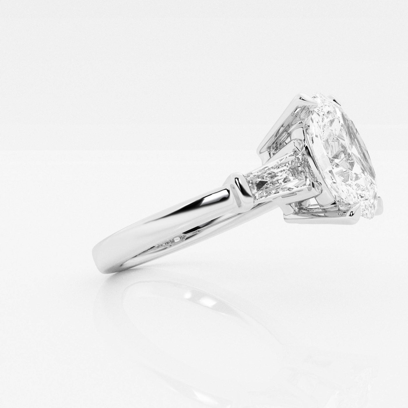 @SKU:LGD-JRD0252XX-HW4~#carat_4.69#diamond-quality_fg,-vs2+#metal_18k-white-gold